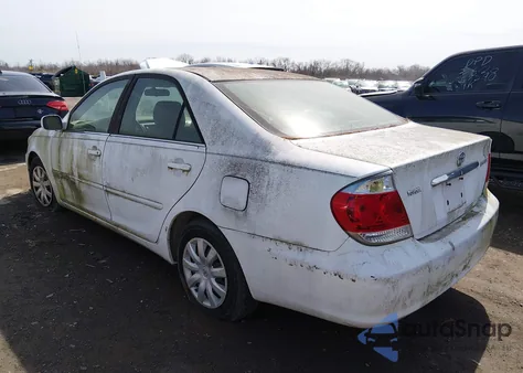 2005 Toyota Camry Le из США, поврежденный, VIN 4T1BE30K95U384806
